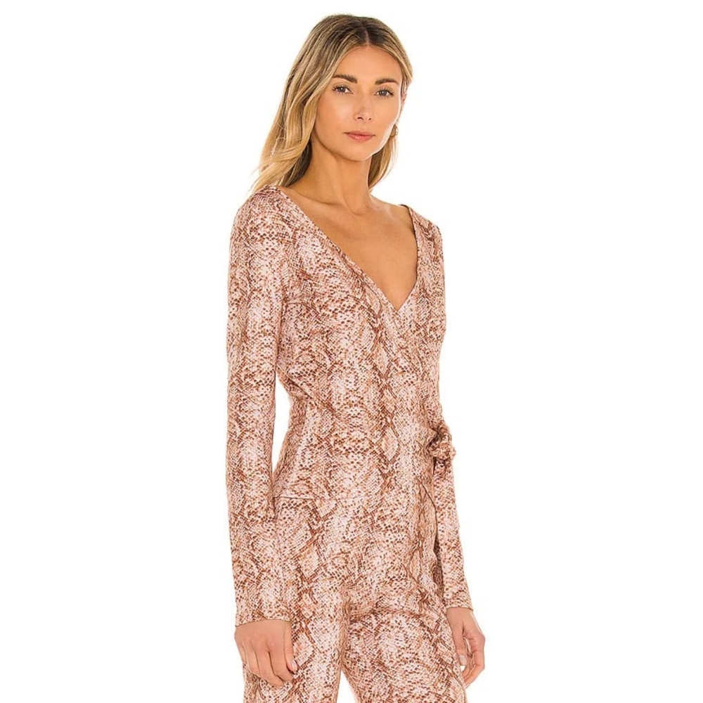 NWT Lovers + Friends Snake Print set - Picture 7 of 13